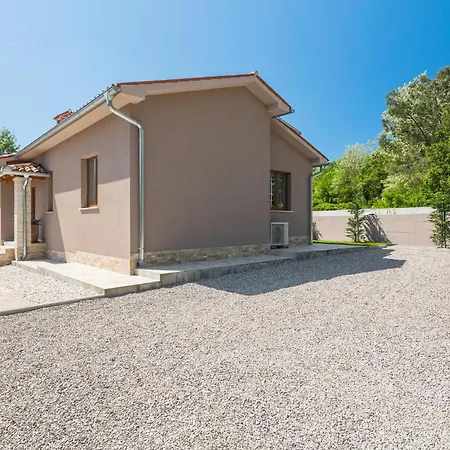 Luxurious In * Labin (Istria)