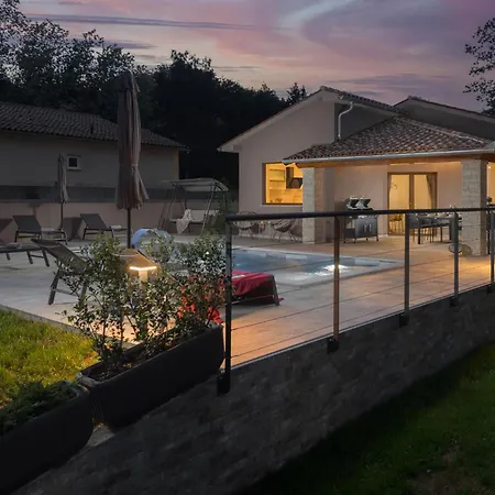 Stunning In With Wifi