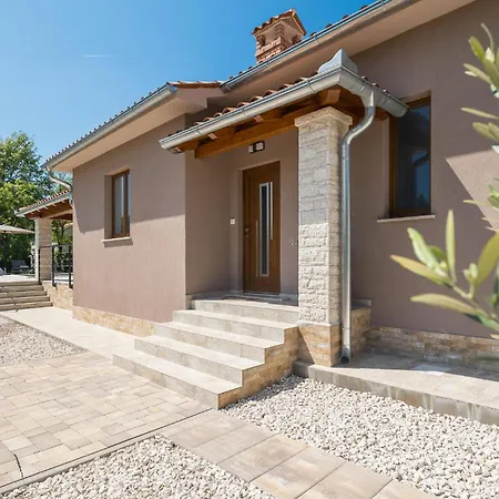 Сasa de vacaciones Stunning In With Wifi Labin (Istria)