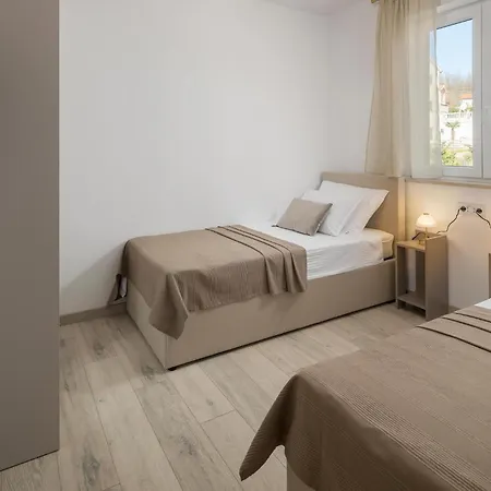 Stunning In With Wifi