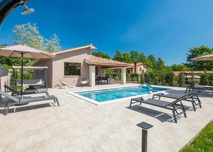 Stunning In With Wifi Ferienhaus
