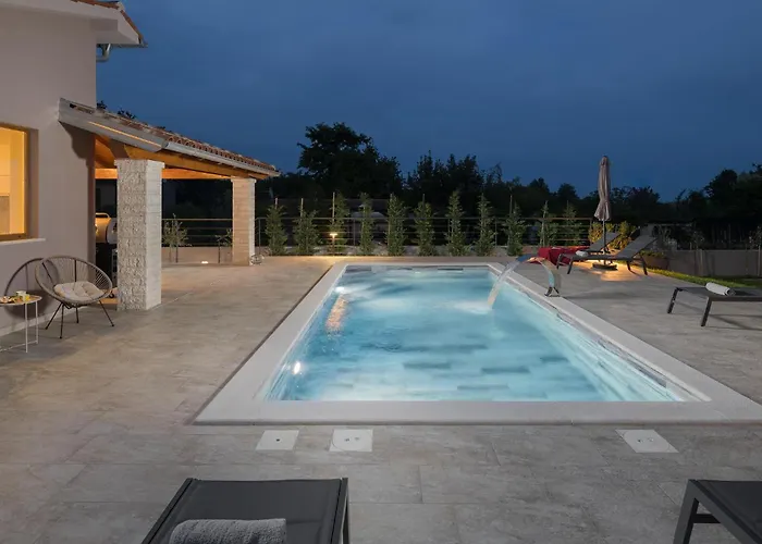 Stunning In With Wifi Ferienhaus *
