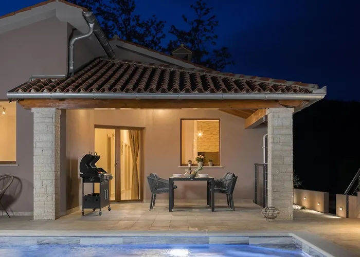 Stunning In With Wifi Ferienhaus