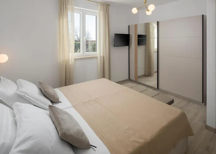 Stunning In With Wifi Ferienhaus Labin (Istria)